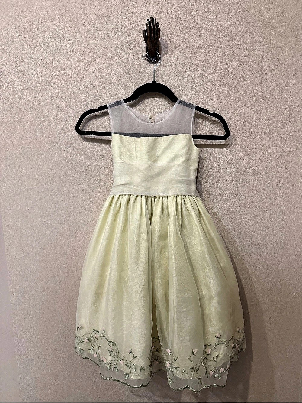Vintage Dimple’s Designs Girls Size 4 Embroidered Floral Formal Dress